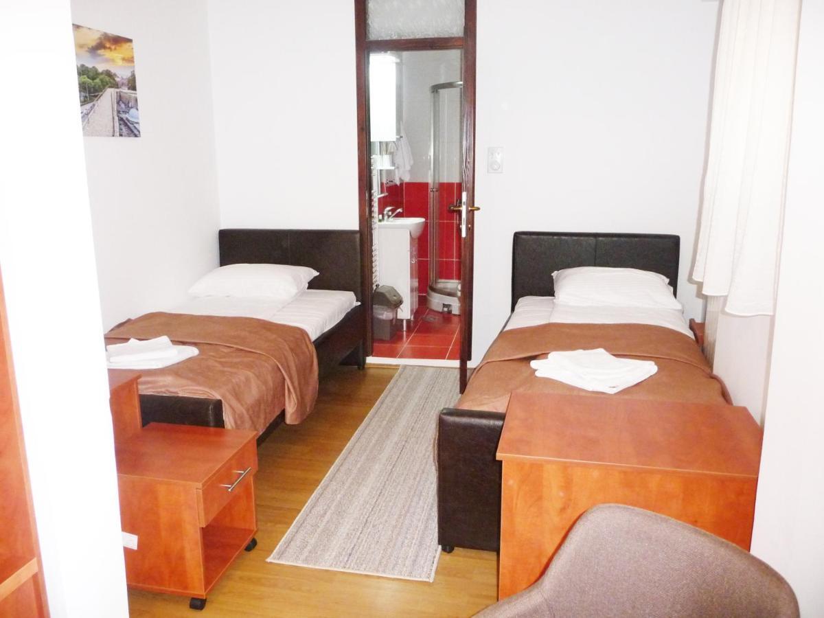 Ni Sobe Rooms Aleksandar المظهر الخارجي الصورة