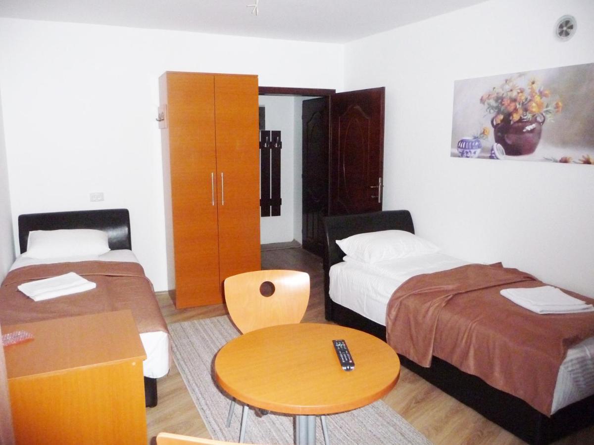 Ni Sobe Rooms Aleksandar المظهر الخارجي الصورة